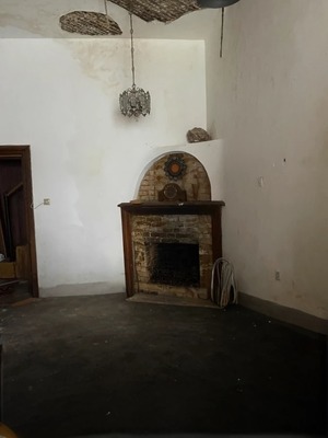 Продам трехкомнатную (3-комн.) квартиру, Маршака ул, 1010, Ялта г