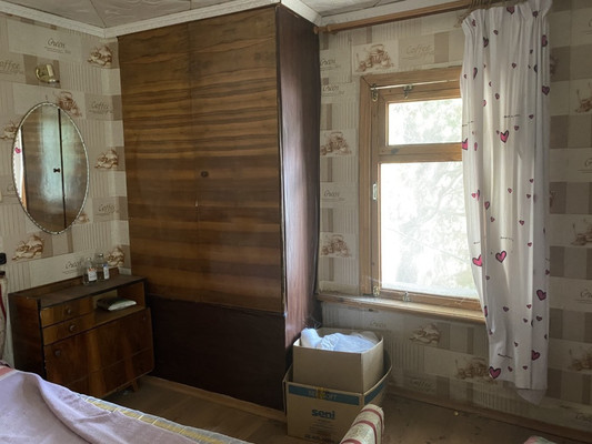 Продам трехкомнатную (3-комн.) квартиру, Маршака ул, 1010, Ялта г