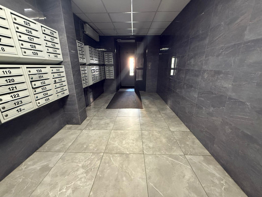 Продам однокомнатную (1-комн.) квартиру, Сибгата Хакима ул, 7, Казань г