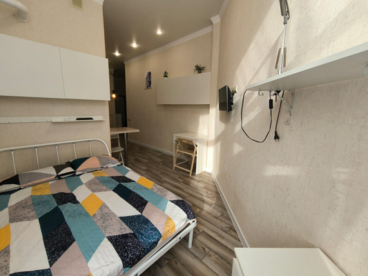 Продам однокомнатную (1-комн.) квартиру, Крымская ул, 22к7, Геленджик г