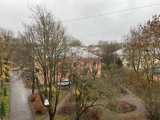 Продам двухкомнатную (2-комн.) квартиру, Октябрьский б-р, 7/29, Пушкин г