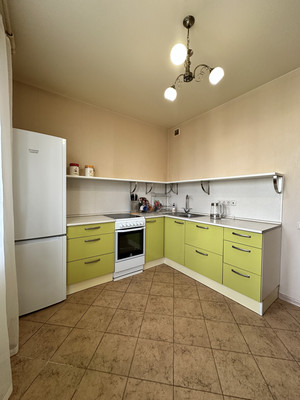 Сдам двухкомнатную (2-комн.) квартиру, Курыжова (Южный мкр.) ул, 17к1, Домодедово г