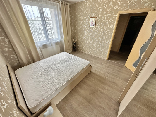 Сдам двухкомнатную (2-комн.) квартиру, Курыжова (Южный мкр.) ул, 17к1, Домодедово г