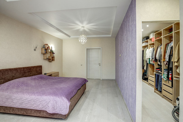 Продам трехкомнатную (3-комн.) квартиру, Гранитная ул, 46Ак3, Санкт-Петербург г