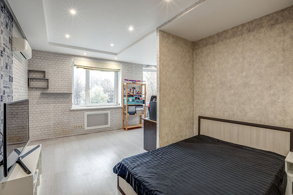 Продам трехкомнатную (3-комн.) квартиру, Гранитная ул, 46Ак3, Санкт-Петербург г