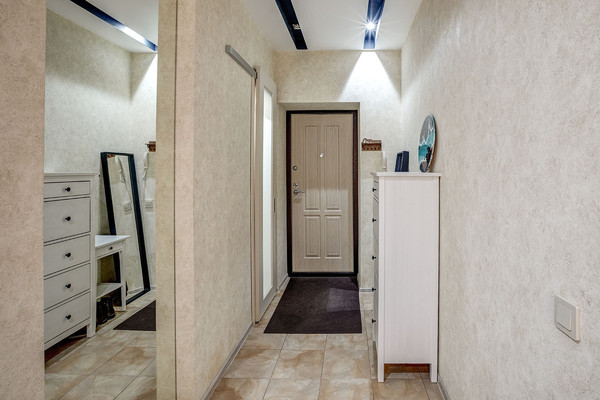 Продам трехкомнатную (3-комн.) квартиру, Гранитная ул, 46Ак3, Санкт-Петербург г