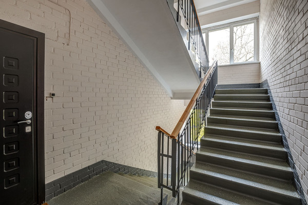 Продам трехкомнатную (3-комн.) квартиру, Гранитная ул, 46Ак3, Санкт-Петербург г