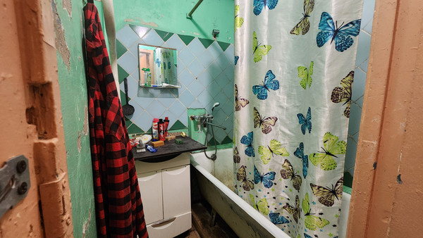 Продам комнату в 3-комн. квартире, Руставели ул, 52, Санкт-Петербург г