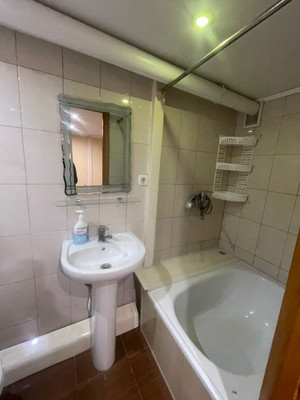 Продам однокомнатную (1-комн.) квартиру, Республиканская ул, 136, Ростов-на-Дону г