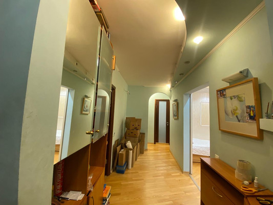 Продам трехкомнатную (3-комн.) квартиру, Академика Варги ул, 3, Москва г