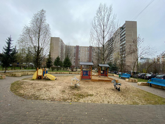 Продам трехкомнатную (3-комн.) квартиру, Академика Варги ул, 3, Москва г