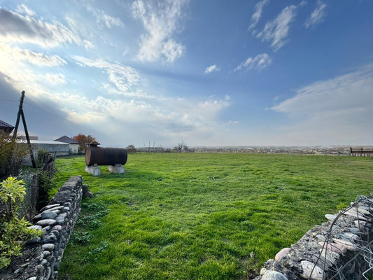 Продам участок 36 соток, ИЖС, Ленина ул, 195, Малка с, 0 км от города