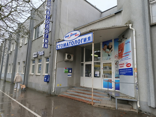 Продам коммерческое помещение 210,7 м2, Горького ул, 148, Калининград г