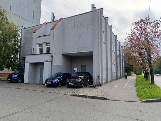 Продам коммерческое помещение 210,7 м2, Горького ул, 148, Калининград г