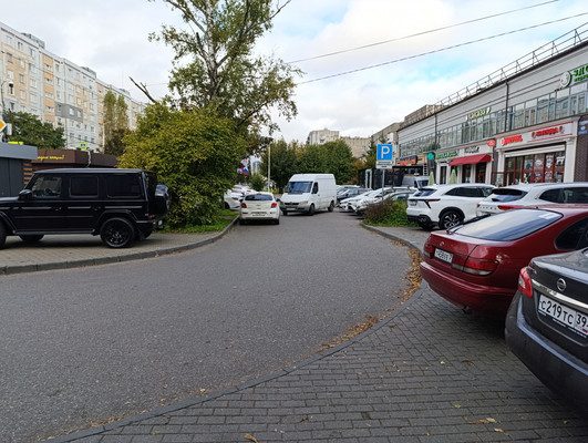 Продам коммерческое помещение 210,7 м2, Горького ул, 148, Калининград г