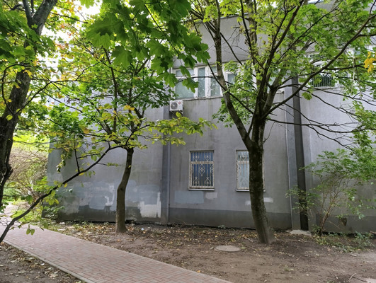 Продам коммерческое помещение 210,7 м2, Горького ул, 148, Калининград г