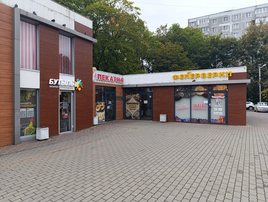 Продам коммерческое помещение 690 м2, Аллея смелых ул, 74, Калининград г