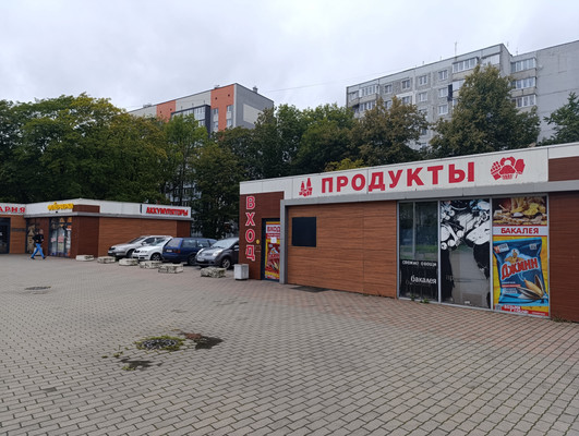 Продам коммерческое помещение 690 м2, Аллея смелых ул, 74, Калининград г