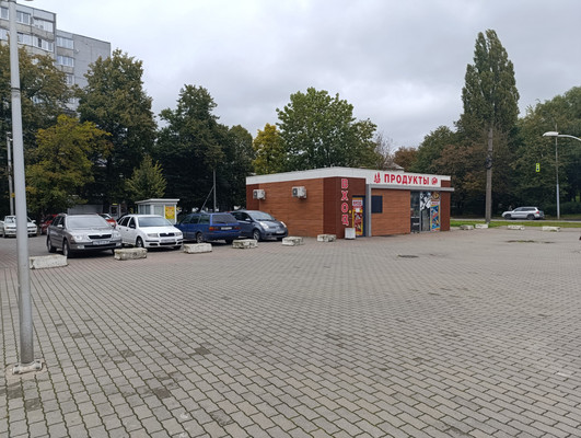 Продам коммерческое помещение 690 м2, Аллея смелых ул, 74, Калининград г