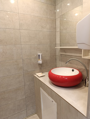 Продам коммерческое помещение 246,3 м2, Советский пр-кт, 40б, Калининград г