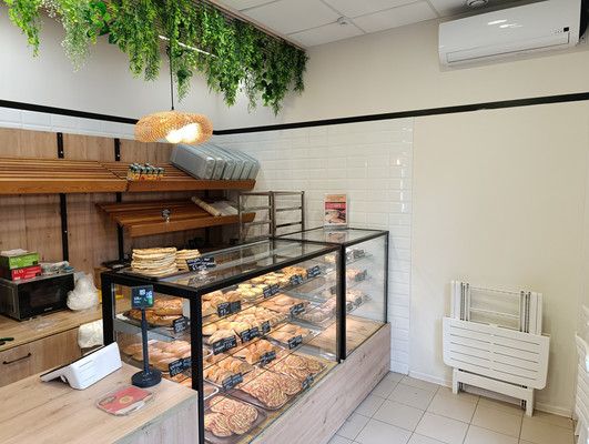 Продам коммерческое помещение 188,9 м2, Нарвская ул, 10а, Калининград г