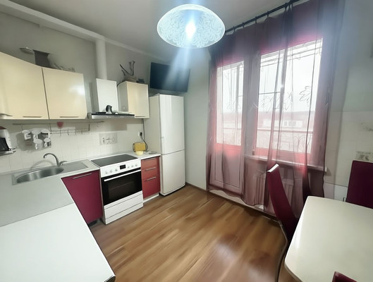 Продам однокомнатную (1-комн.) квартиру, Курыжова (Южный мкр.) ул, 15к3, Домодедово г