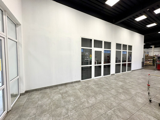 Сдам коммерческое помещение 324 м2, Яблочная ул, 3ак1, Калининград г