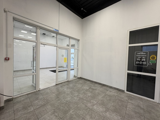 Сдам коммерческое помещение 324 м2, Яблочная ул, 3ак1, Калининград г