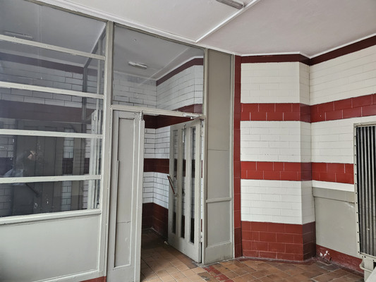 Продам однокомнатную (1-комн.) квартиру, Волжский б-р, 114Ак7, Москва г