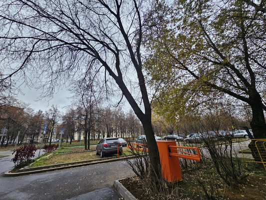 Продам однокомнатную (1-комн.) квартиру, Волжский б-р, 114Ак7, Москва г