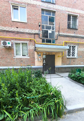 Продам трехкомнатную (3-комн.) квартиру, Вятская ул, 29А, Ростов-на-Дону г