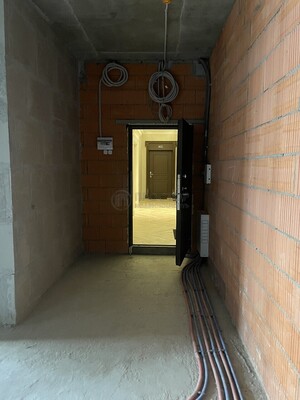 Продам двухкомнатную (2-комн.) квартиру, Верхняя ул, 20к1, Москва г