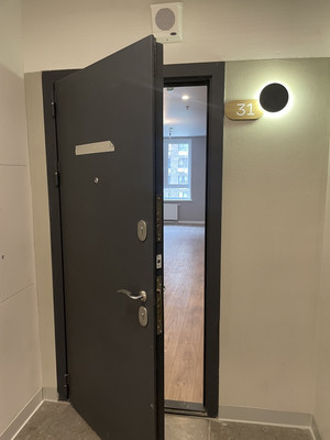 Продам многокомнатную квартиру, Цветочная ул, 2к4, Дудкино д