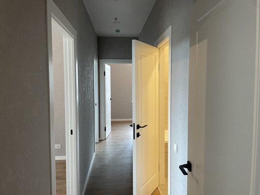 Продам многокомнатную квартиру, Цветочная ул, 2к4, Дудкино д