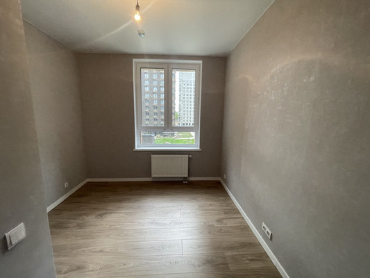 Продам многокомнатную квартиру, Цветочная ул, 2к4, Дудкино д