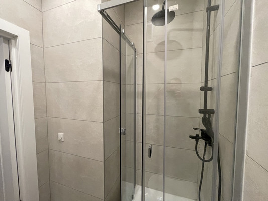 Продам многокомнатную квартиру, Цветочная ул, 2к4, Дудкино д