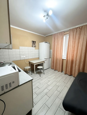 Продам однокомнатную (1-комн.) квартиру, Высотная ул, 3к1, Домодедово с