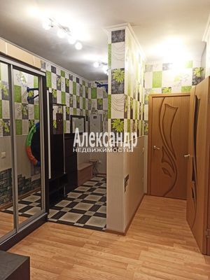 Продам трехкомнатную (3-комн.) квартиру, Седова ул, 42к2, Санкт-Петербург г