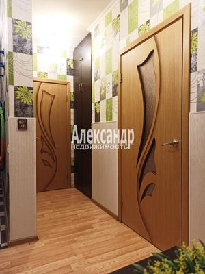 Продам трехкомнатную (3-комн.) квартиру, Седова ул, 42к2, Санкт-Петербург г