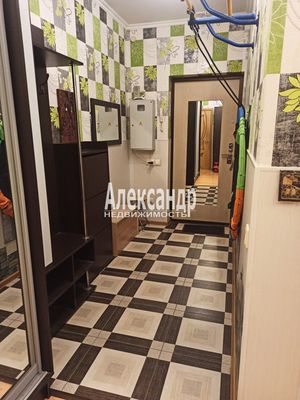 Продам трехкомнатную (3-комн.) квартиру, Седова ул, 42к2, Санкт-Петербург г