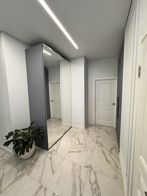 Продам трехкомнатную (3-комн.) квартиру, Сибгата Хакима ул, 51, Казань г