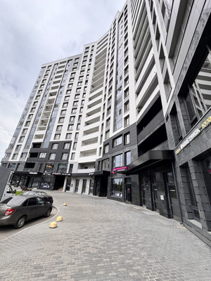 Продам трехкомнатную (3-комн.) квартиру, Сибгата Хакима ул, 51, Казань г