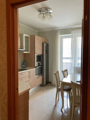 Продам трехкомнатную (3-комн.) квартиру, Ясная ул, 5, Коммунарка п