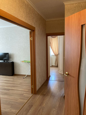 Продам трехкомнатную (3-комн.) квартиру, Ясная ул, 5, Коммунарка п