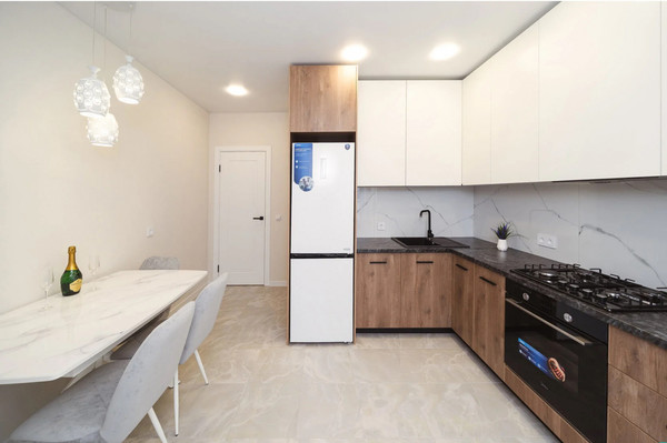 Продам двухкомнатную (2-комн.) квартиру, Новая ул, 10, Шапы д