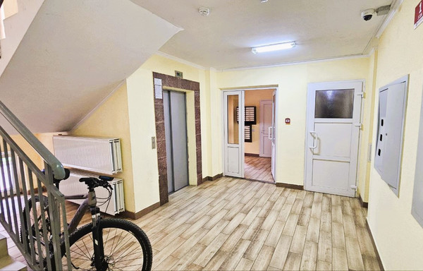 Продам однокомнатную (1-комн.) квартиру, Западный Обход ул, 42к7, Краснодар г