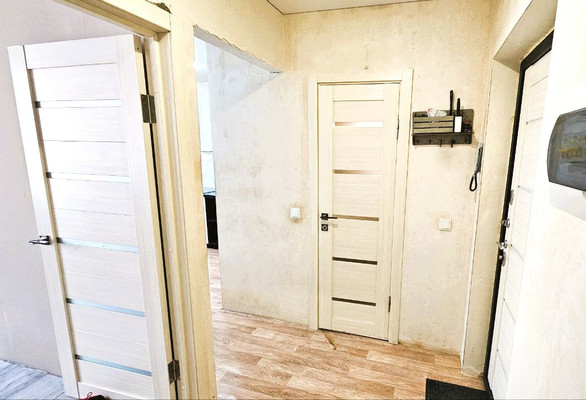 Продам однокомнатную (1-комн.) квартиру, Западный Обход ул, 42к7, Краснодар г