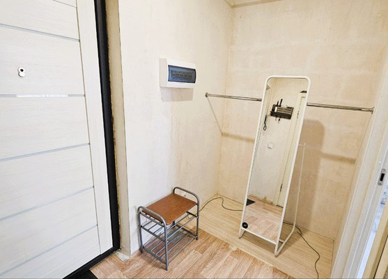 Продам однокомнатную (1-комн.) квартиру, Западный Обход ул, 42к7, Краснодар г