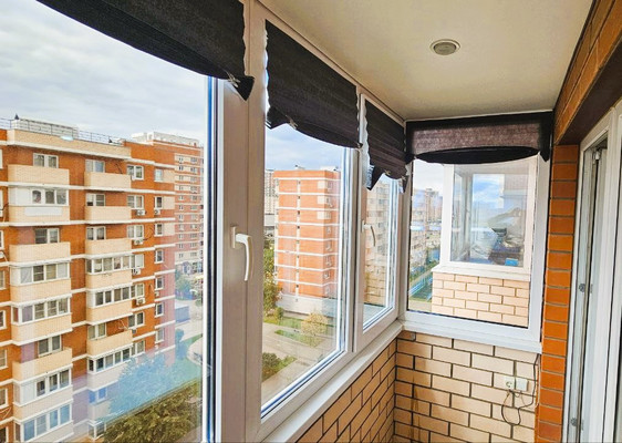 Продам однокомнатную (1-комн.) квартиру, Западный Обход ул, 42к7, Краснодар г