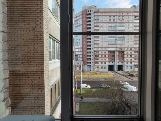 Сдам комнату в 6-комн. квартире, Есенина ул, 30, Санкт-Петербург г